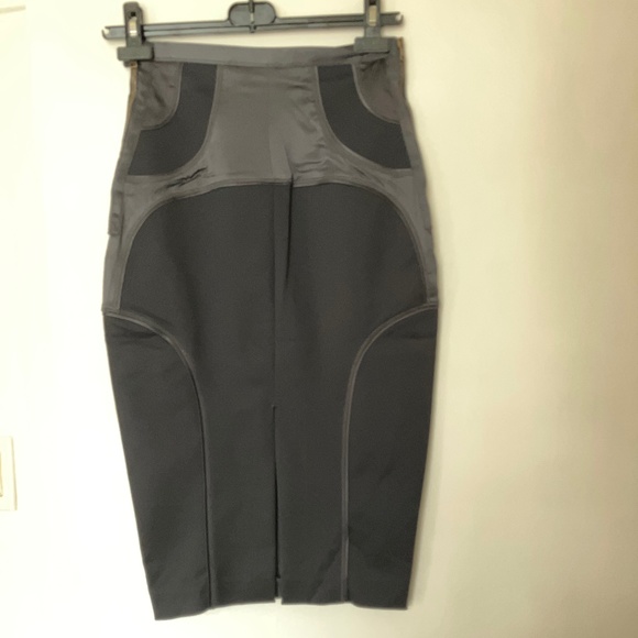 VINTAGE GUCCI TOM FORD Pencil Skirt - Picture 8 of 12